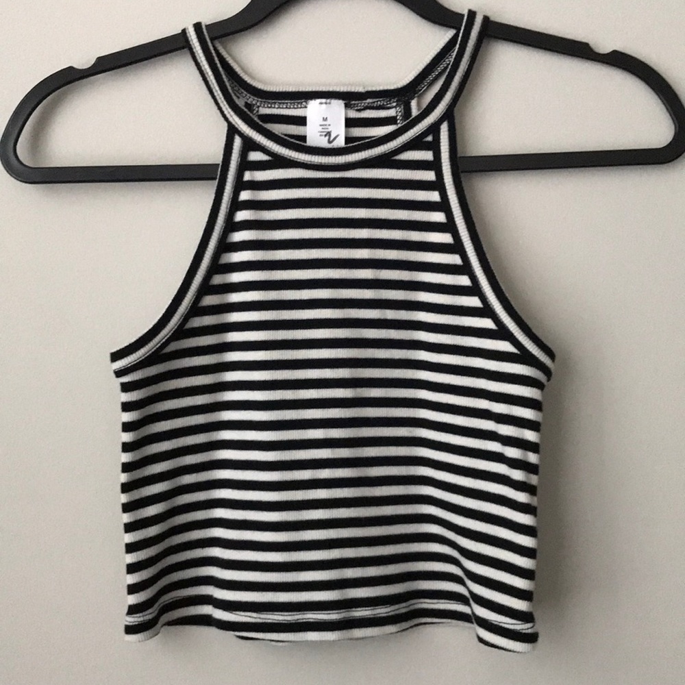 🌻4 for $20🌻 Striped crop top